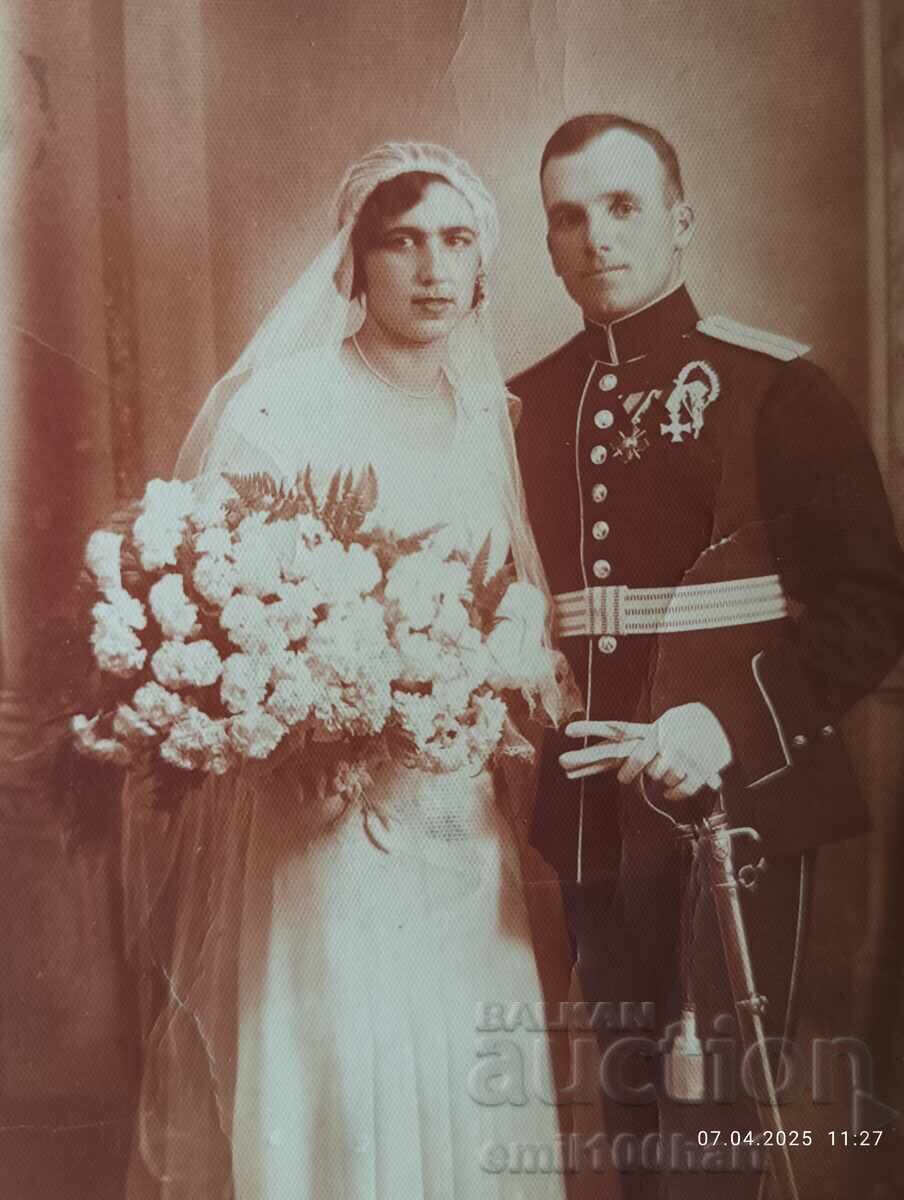 Wedding of a royal officer with price 4.00 BGN | € 2.05