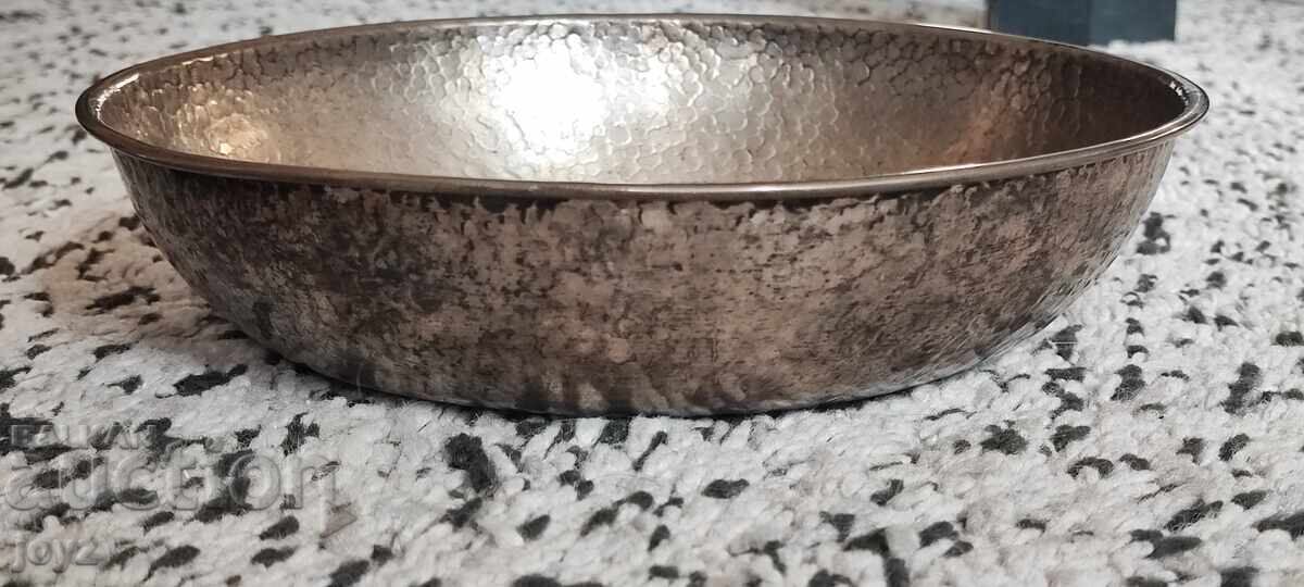 Μεγάλο Παλιό Ασημένιο (0.800) Δίσκος/ Κύπελλο 359 γραμμάρια/ Sardini με τιμή 850.00 BGN | € 434.60 Μεγάλο Παλιό Ασημένιο (0.800) Δίσκος/ Κύπελλο 359 γραμμάρια/ Sardini με τιμή 850.00 BGN | € 434.60