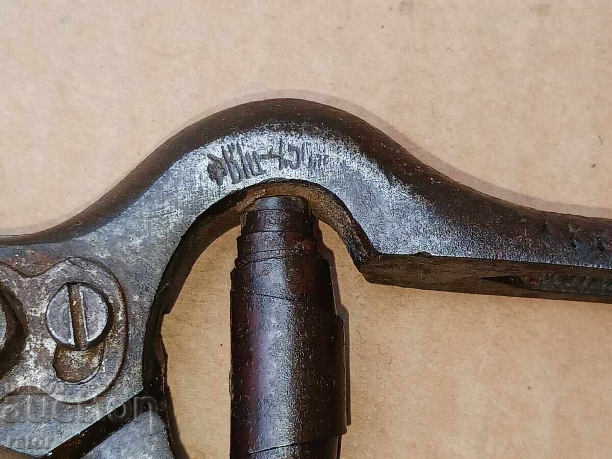 Old vineyard scissors Veliko Tarnovo, SICKLE AND HAMMER - 5 Old vineyard scissors Veliko Tarnovo, SICKLE AND HAMMER - 5