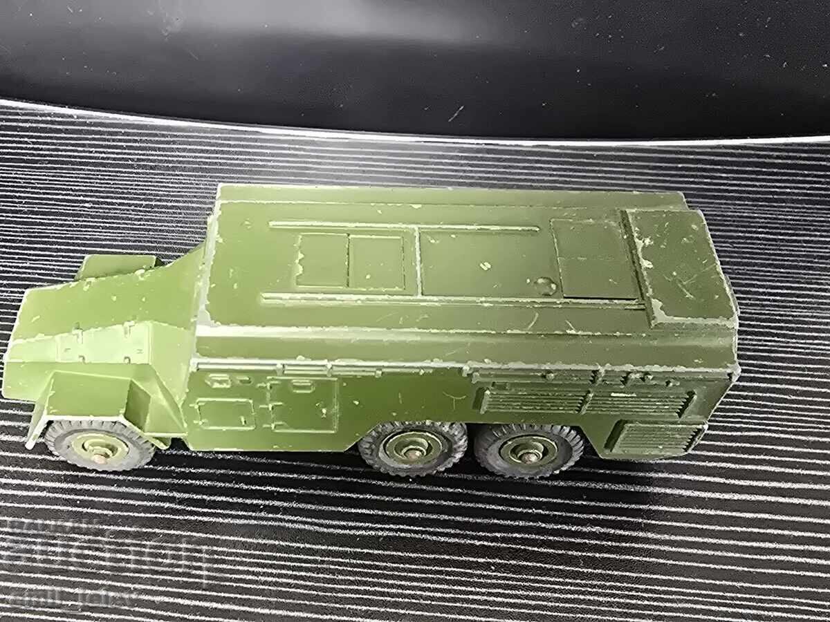 Jucării Dinky reducere - Vehicul de comandă blindat - 5 Jucării Dinky reducere - Vehicul de comandă blindat - 5