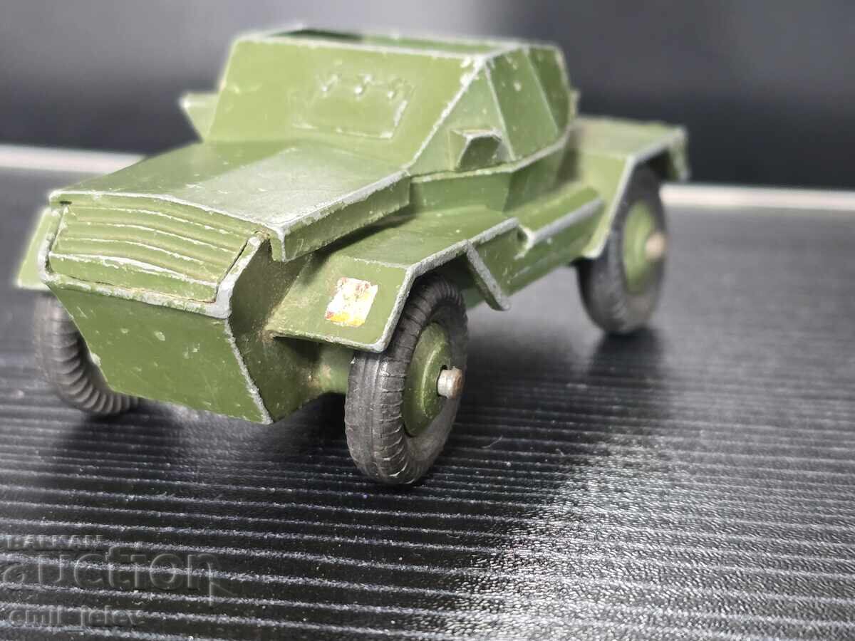 Livrarea Jucării Dinky Military - Nr. 673 SCOUT CAR CU ȘOFER Livrarea Jucării Dinky Military - Nr. 673 SCOUT CAR CU ȘOFER