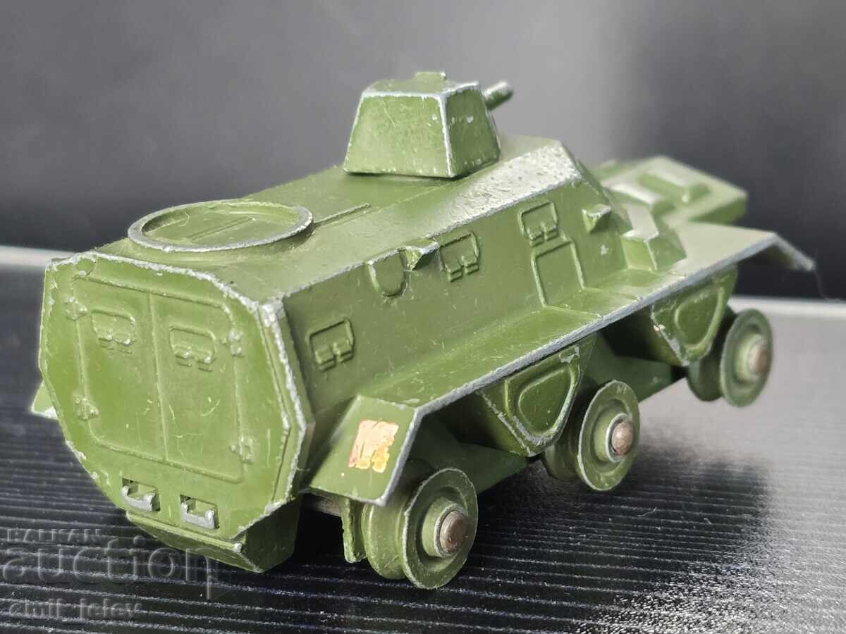 Livrarea Jucării Dinky Military No-676 Transportor Blindat de Trupe Livrarea Jucării Dinky Military No-676 Transportor Blindat de Trupe