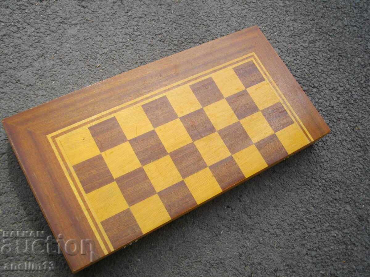 TABLĂ SOCIALĂ PENTRU JOC - 6 TABLĂ SOCIALĂ PENTRU JOC - 6