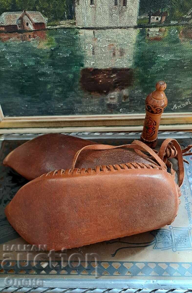 Vintage διακοσμητικά τσαρούχια από φυσικό δέρμα - 5