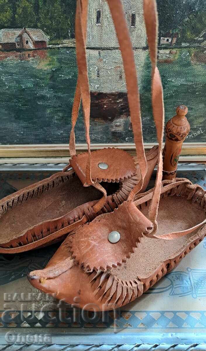 Vintage διακοσμητικά τσαρούχια από φυσικό δέρμα - 7