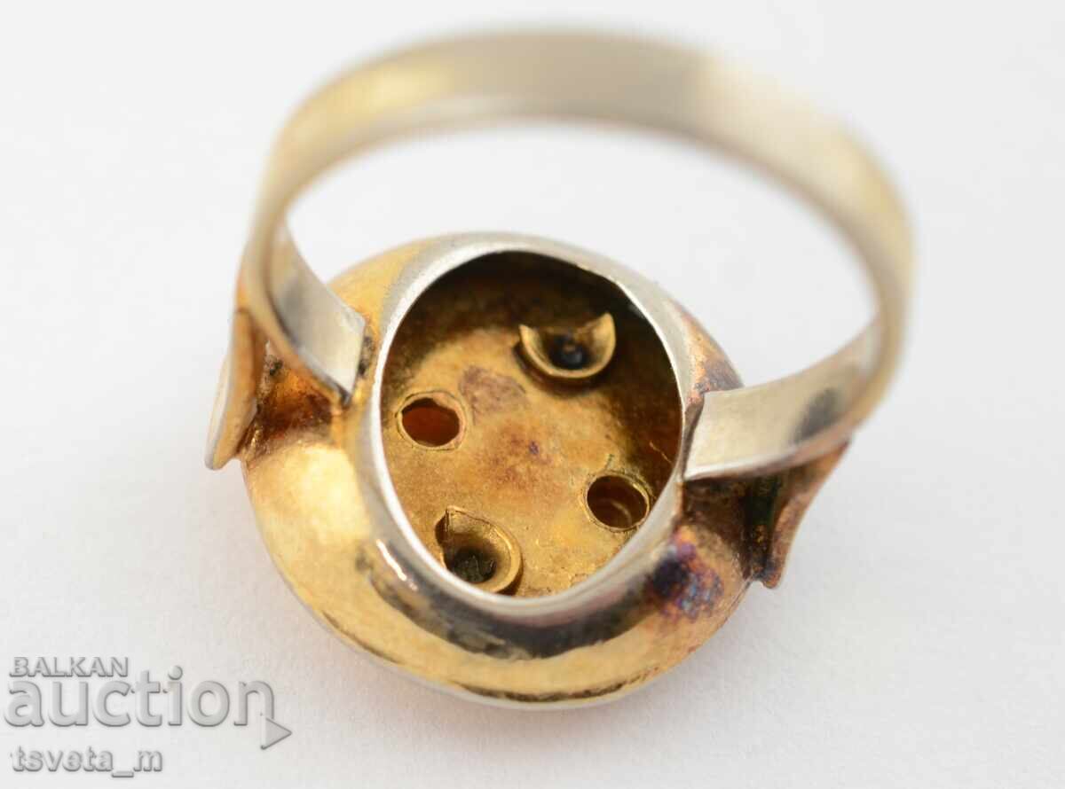 Δημοπρασία Ενα δαχτυλίδι Δημοπρασία Ενα δαχτυλίδι