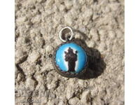 Αρχαίο μενταγιόν μενταγιόν ασήμι με σμάλτο εικόνα με μοναστήρι