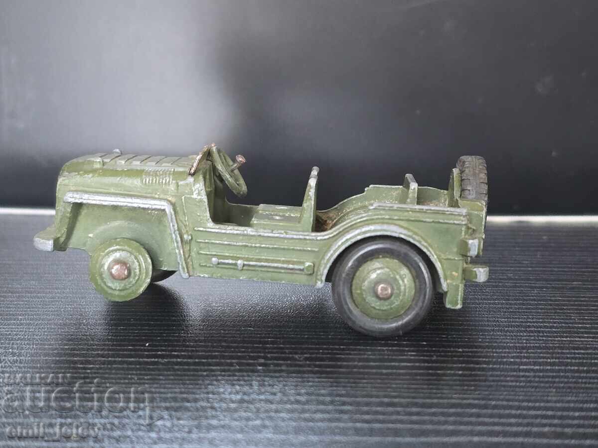 Dinky toys Military No-674 - Austin Champ Army Jeep Dinky toys Military No-674 - Austin Champ Army Jeep