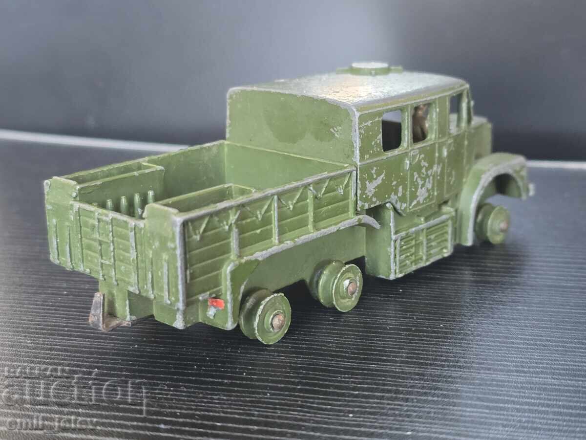 Delivery of Dinky Toys Military No. 689 Medium Artillery Tractor