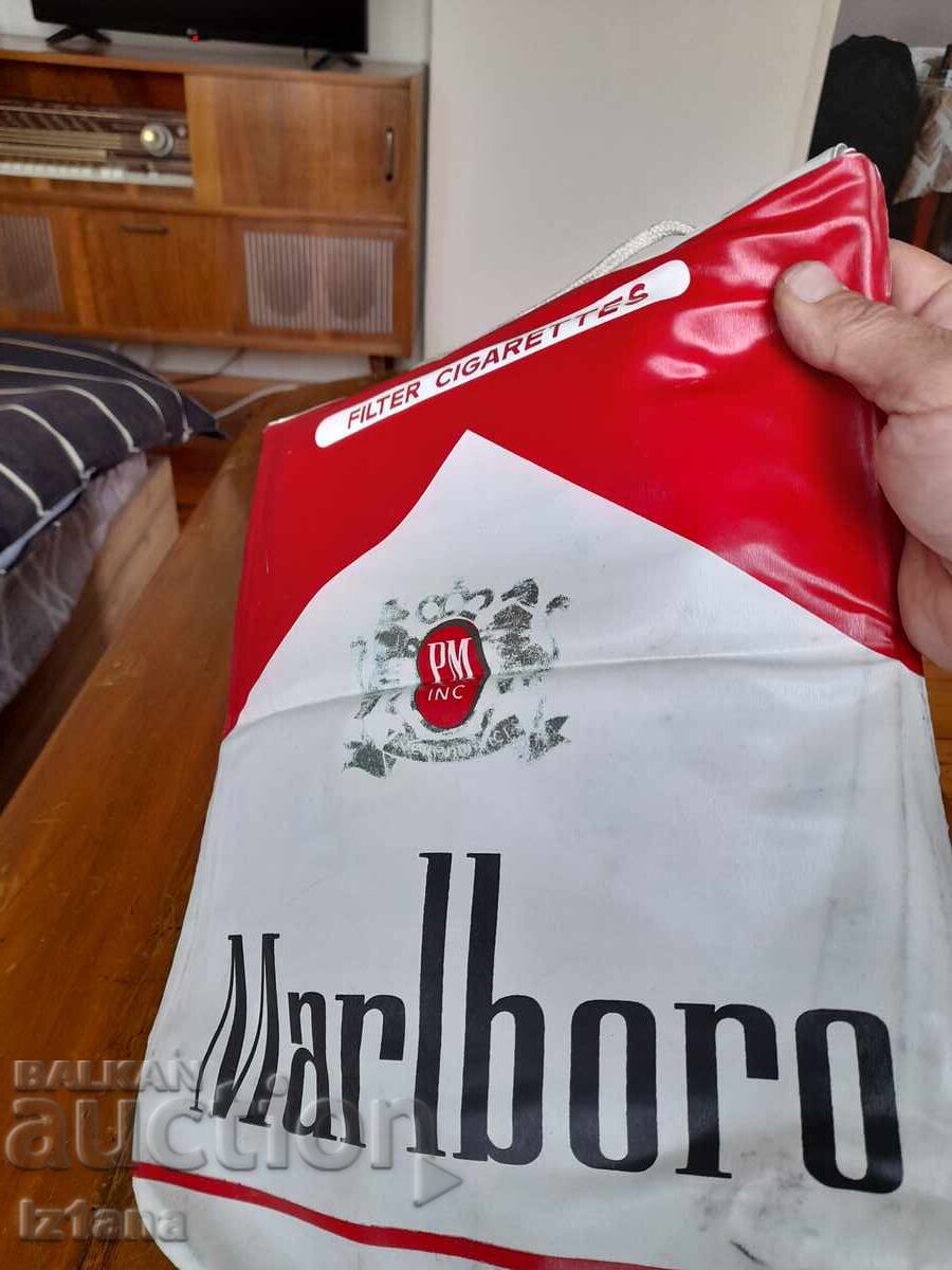 Old Marlboro bag with price 65.00 BGN | € 33.23
