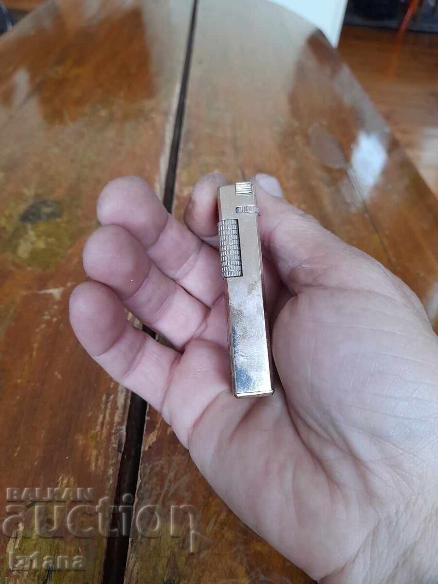 Παλιό αναπτήρας με ρολόι Piratron - 5 Παλιό αναπτήρας με ρολόι Piratron - 5