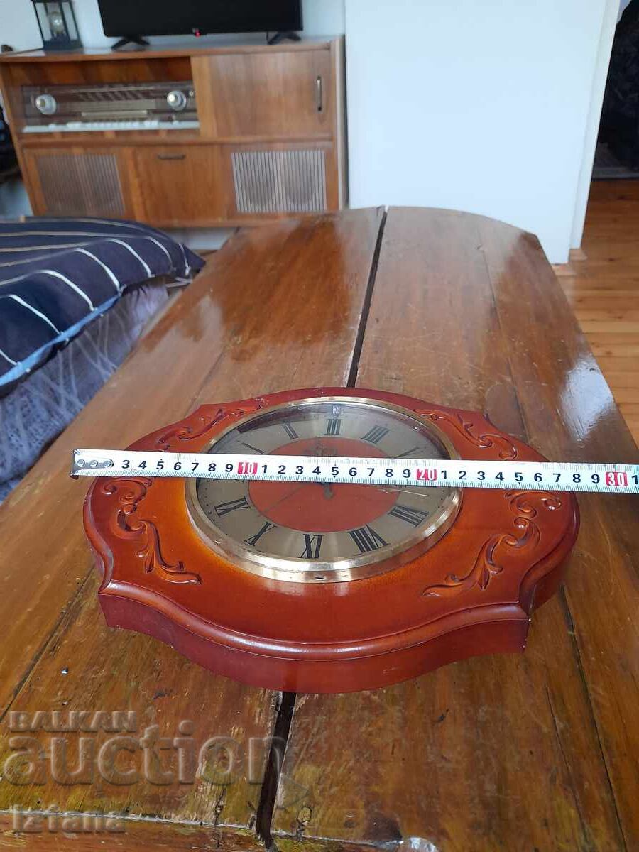 Old Vesna wall clock - 7 Old Vesna wall clock - 7