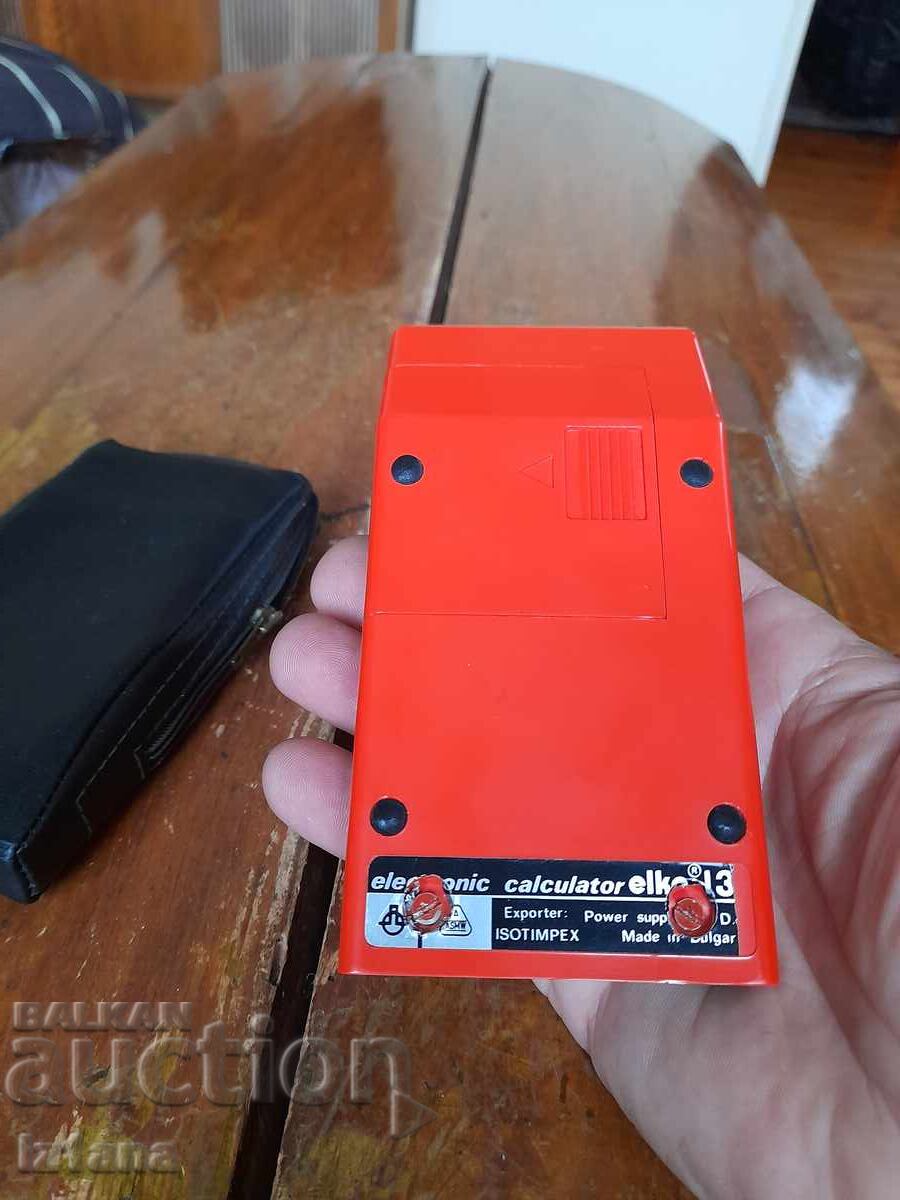 Livrarea Calculator vechi Elka, Elka 131 Livrarea Calculator vechi Elka, Elka 131