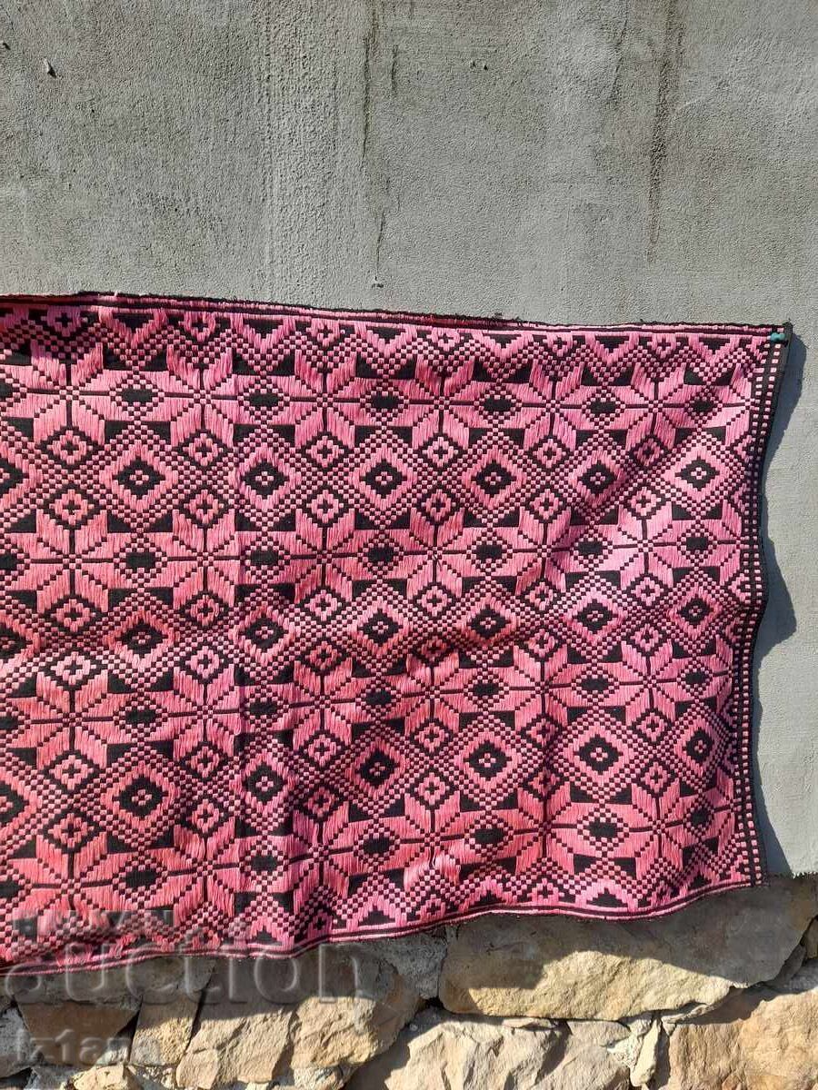 Delivery of Antique carpet, wall covering