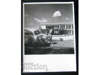 Παλιά φωτογραφία art ερωτική φωτογραφία θαλάσσιο ξενοδοχείο αυτοκίνητο