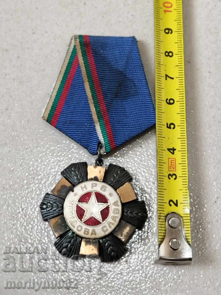 Delivery of Order of Labor Glory without box