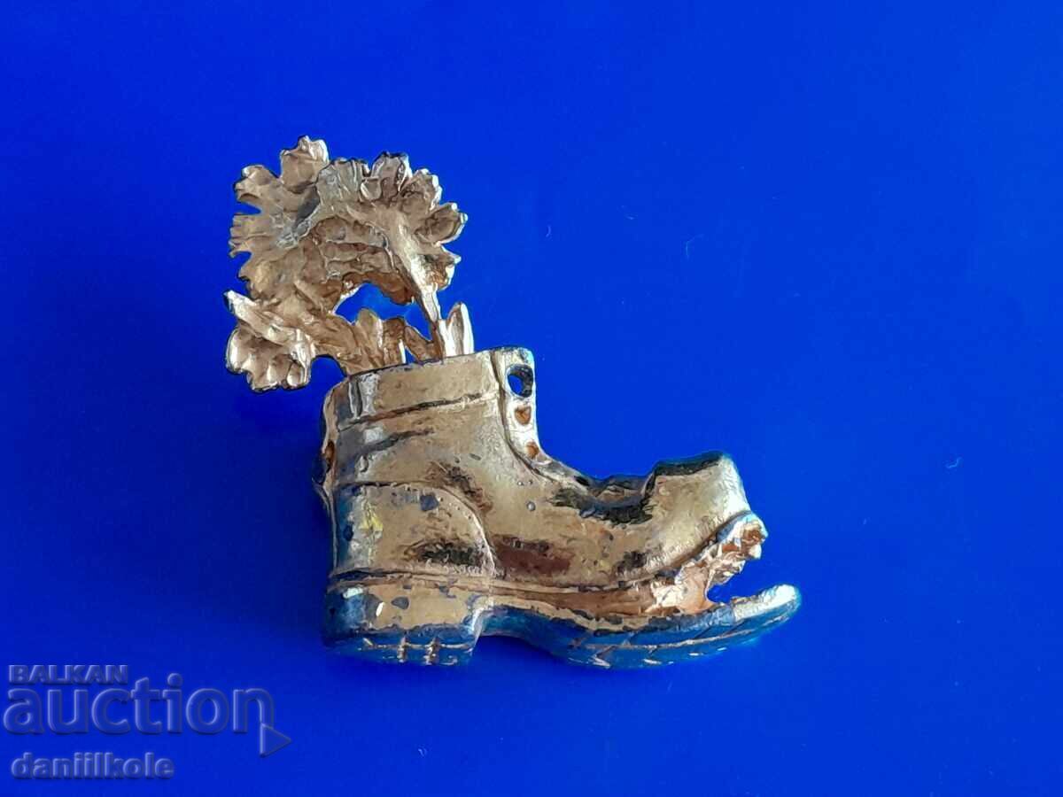 *$*Y*$* SMALL PLASTIC TORN SHOE WITH FLOWERS BRONZE *$*Y*$* - 5