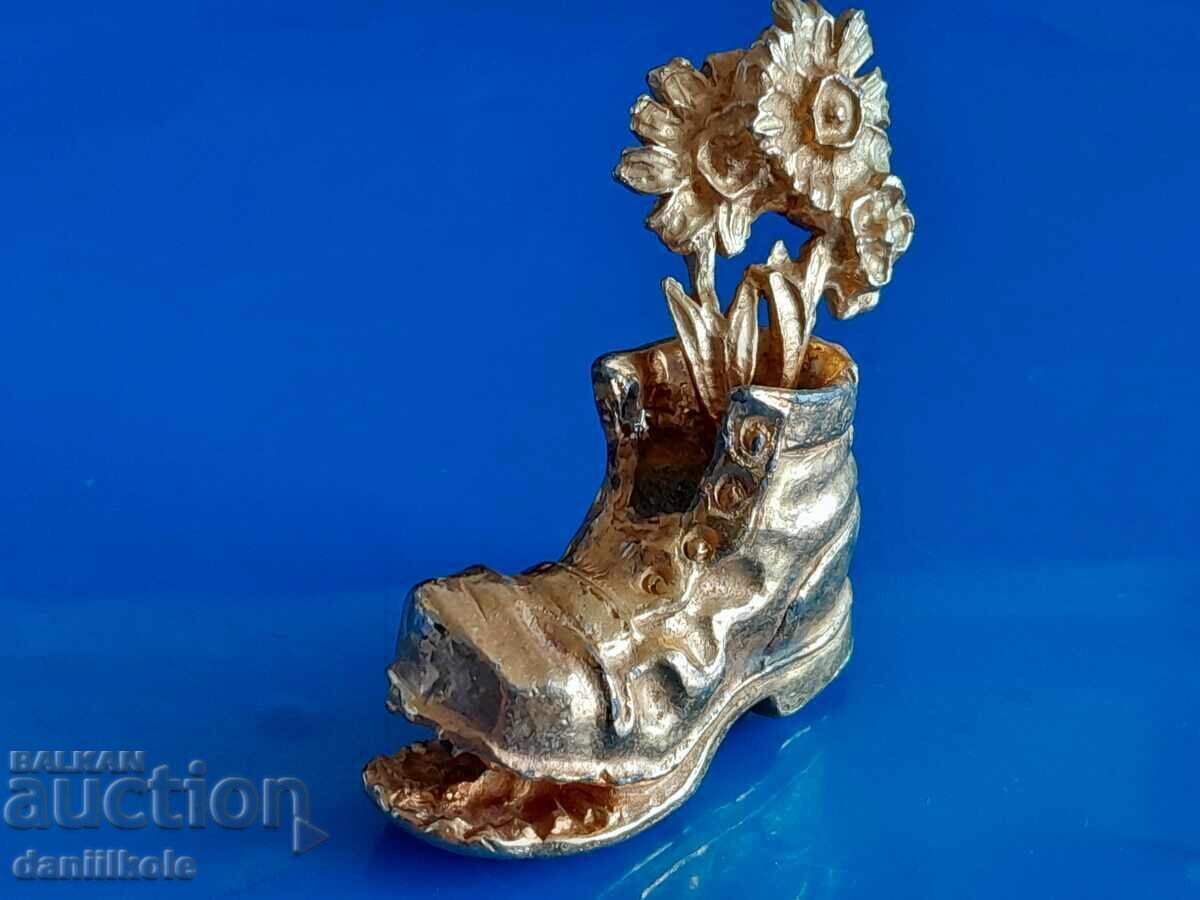 *$*Y*$* SMALL PLASTIC TORN SHOE WITH FLOWERS BRONZE *$*Y*$*
