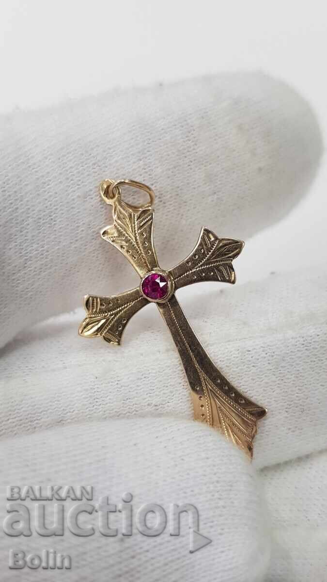 Рядък стар златен кръст кръстче с рубин края на 19в 14карата с цена 360.00 лв. | € 184.07