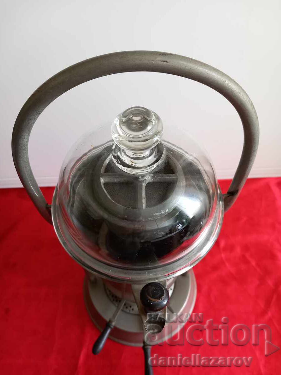 1910. Πολύ Σπάνια Παλιά Καφετιέρα με Γκαζιέρα 1910 με τιμή 150.00 BGN | € 76.69 1910. Πολύ Σπάνια Παλιά Καφετιέρα με Γκαζιέρα 1910 με τιμή 150.00 BGN | € 76.69