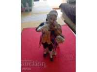 Figurină de porțelan veche, marcată