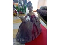 Figurină de porțelan veche, marcată