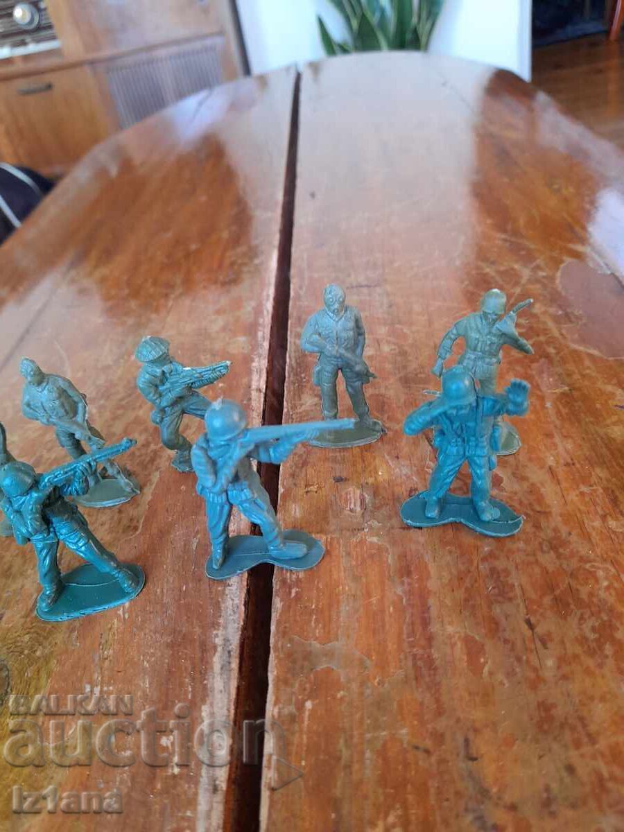 Δημοπρασία Παλιά ειδώλια Στρατιώτες