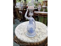 Αντίκα ουγγρική πορσελάνινη φιγούρα αγαλματίδιο Hollohaza