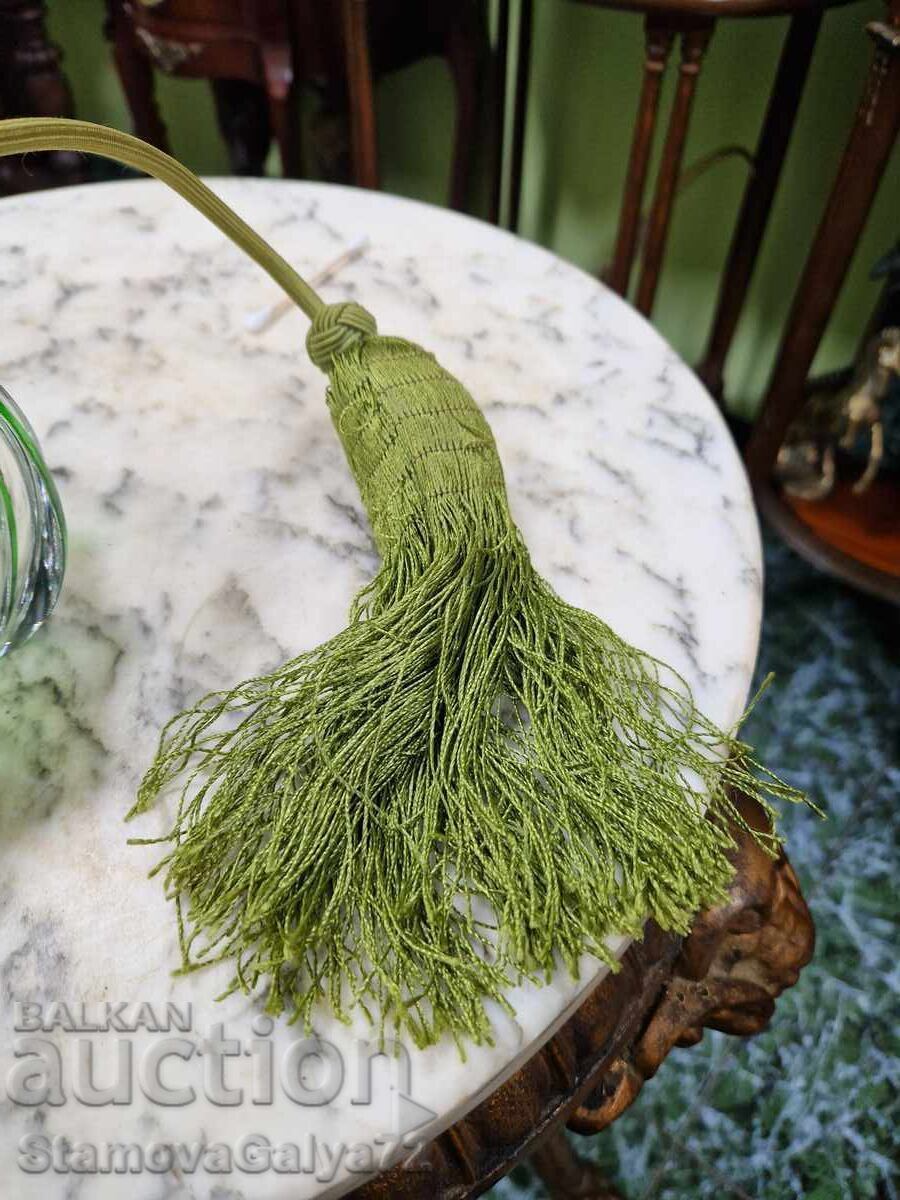 Delivery of Antique collectible perfume bottle Bochemia