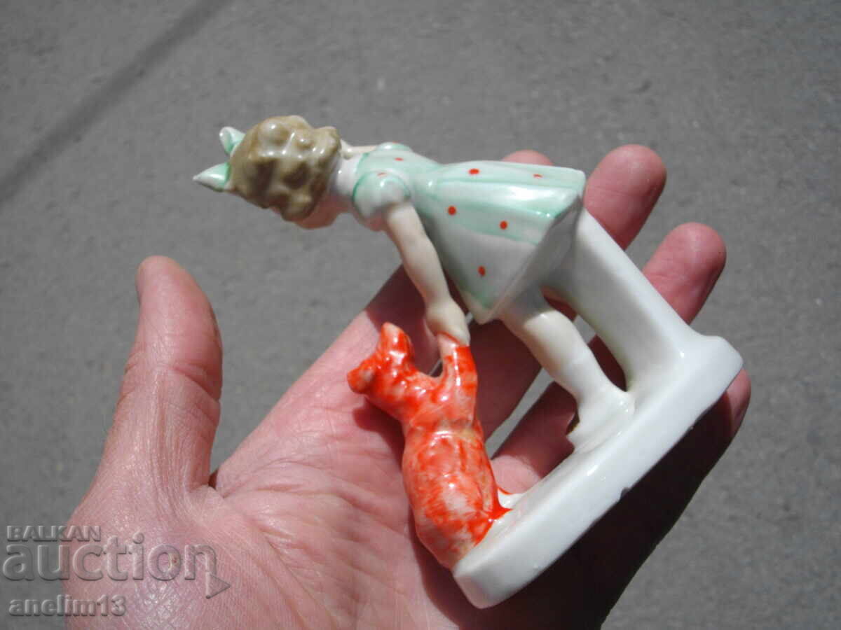 Delivery of OLD PORCELAIN GIRL WITH DOG MARKED