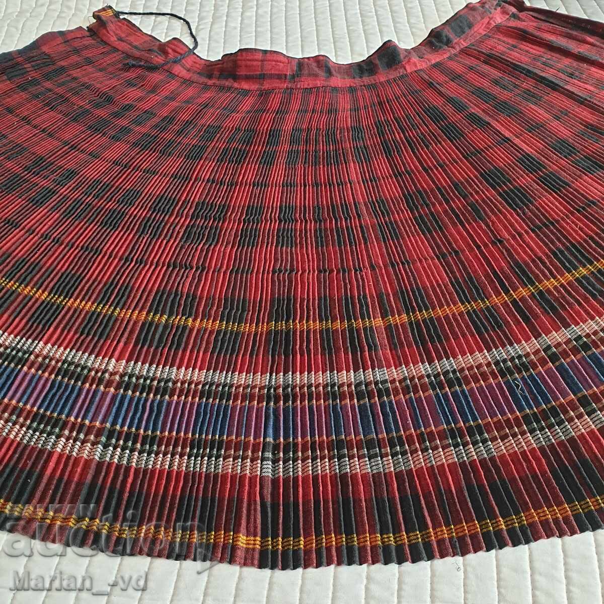 Auction  Old barber chair