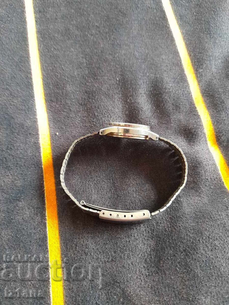 Delivery of ZARIA clock Delivery of ZARIA clock