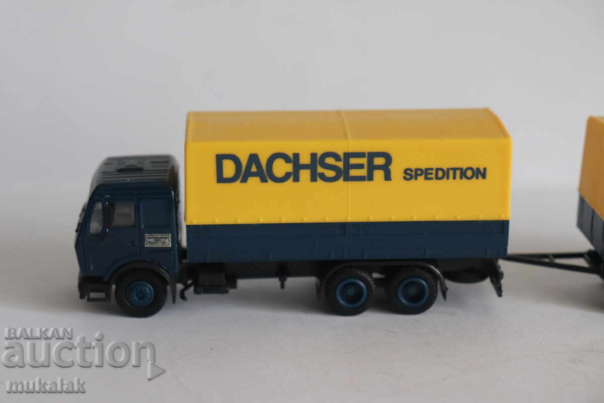 HERPA??? H0 1/87 MERCEDES BENZ CAMION MODEL TIR cu preț 20.00 BGN | € 10.23 HERPA??? H0 1/87 MERCEDES BENZ CAMION MODEL TIR cu preț 20.00 BGN | € 10.23