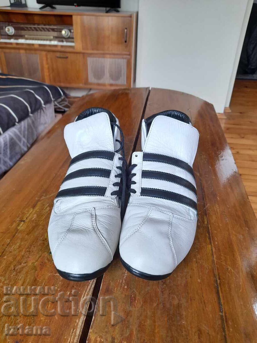 Pantofi sport, ghete Adidas Spezial