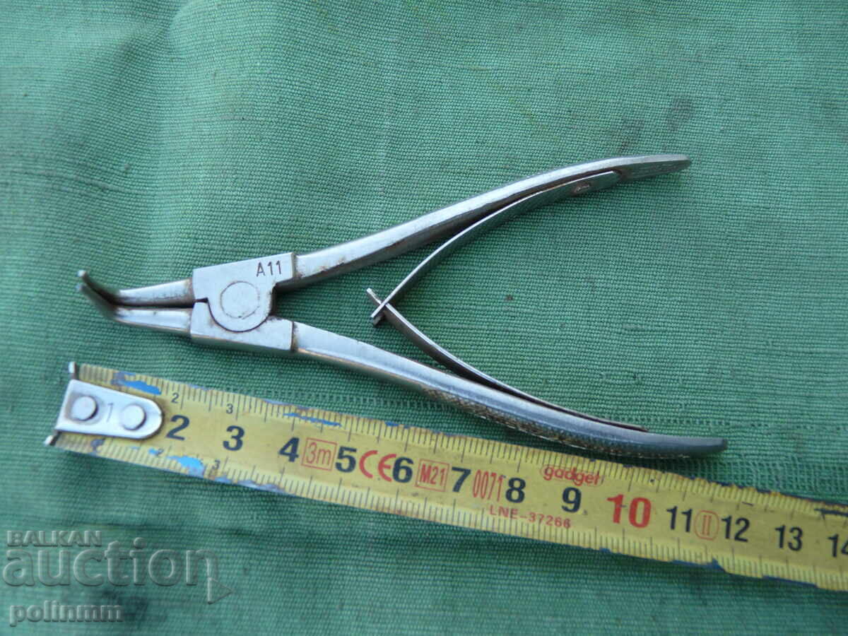 Clești de siguranță KNIPEX Clești de siguranță KNIPEX