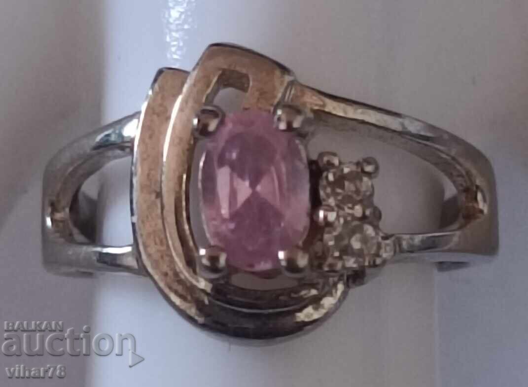 Licitație Inel de argint pentru femei Licitație Inel de argint pentru femei