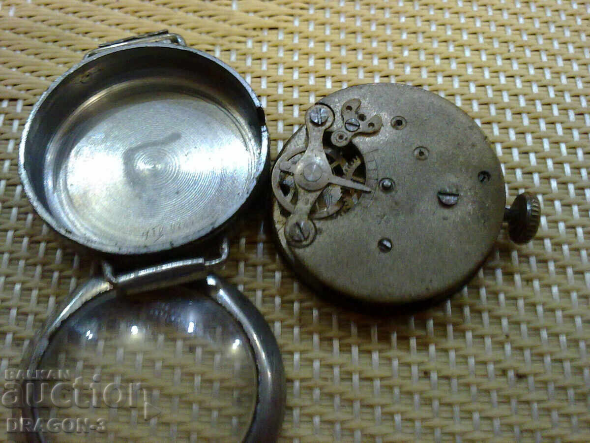 ДАМСКИ с цена 15.00 лв. | € 7.67 ДАМСКИ с цена 15.00 лв. | € 7.67