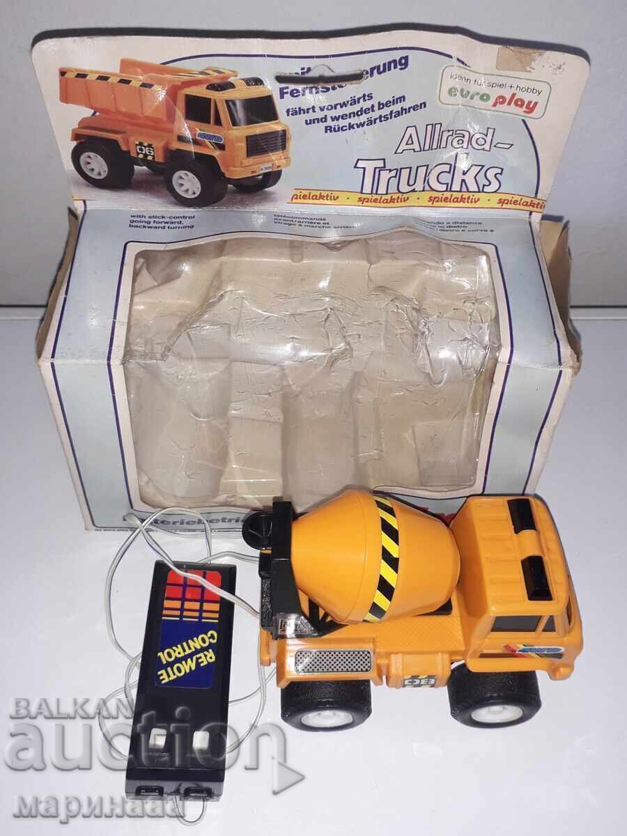 РЕТРО КОЛИЧКА С ДИСТАНЦ. УПРАВЛЕНИЕ. ГЕРМАНИЯ