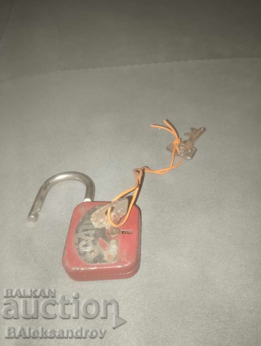 Old padlock with two keys - 6 Old padlock with two keys - 6