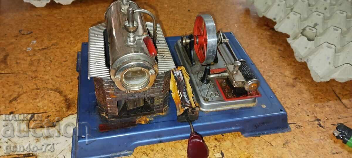 Delivery of Model steam engine Delivery of Model steam engine