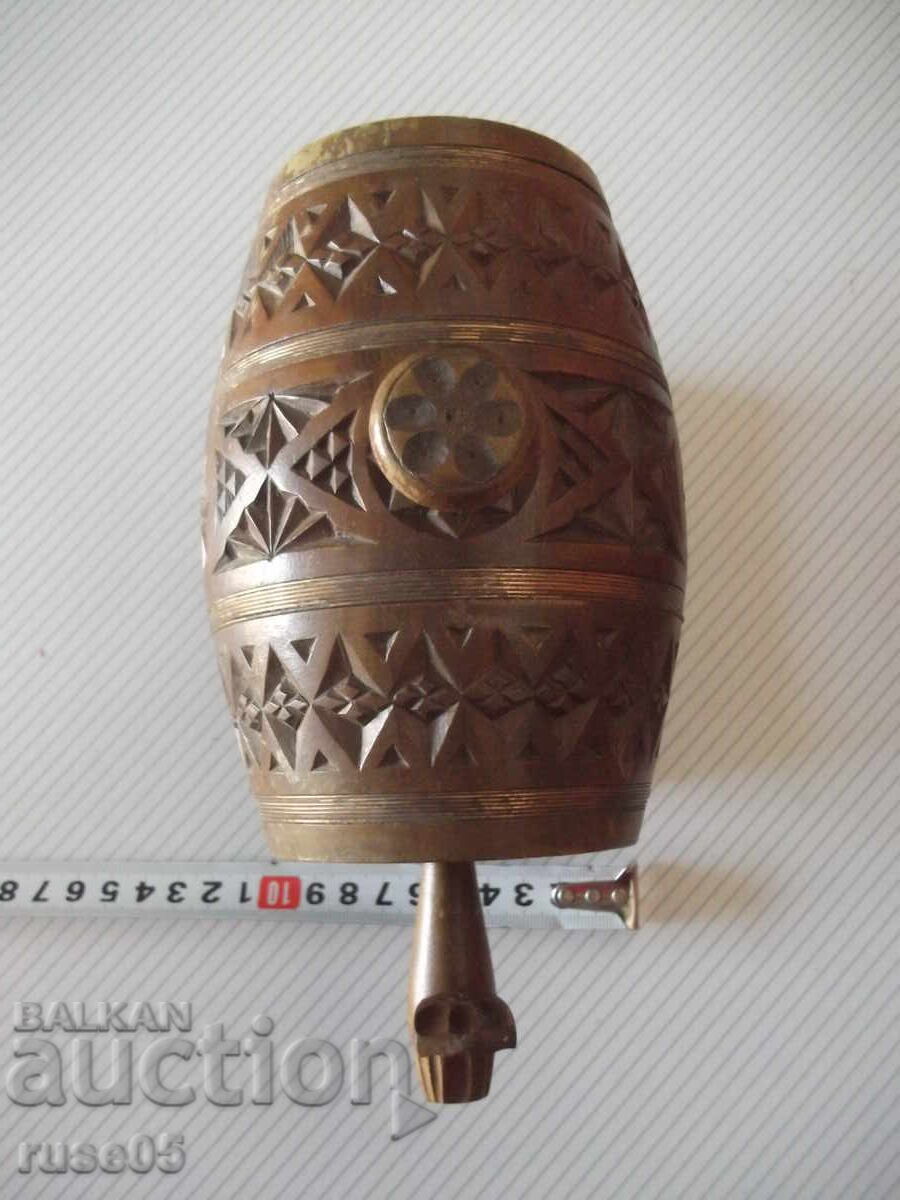 Butoi din lemn sculptat pe suport pentru alcool - 5 Butoi din lemn sculptat pe suport pentru alcool - 5