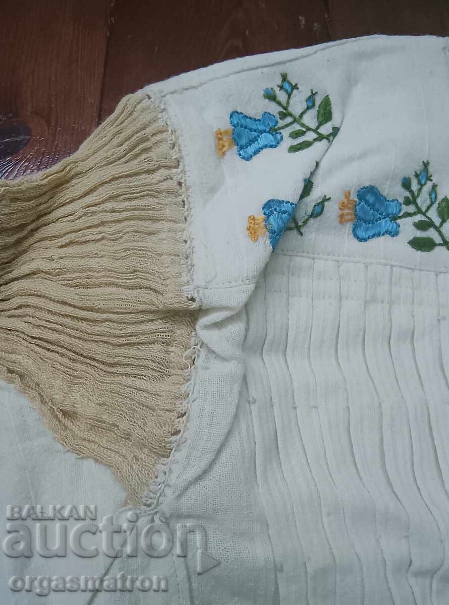 Перфектна Автентична Женска Риза Част от Народна Носия - 6