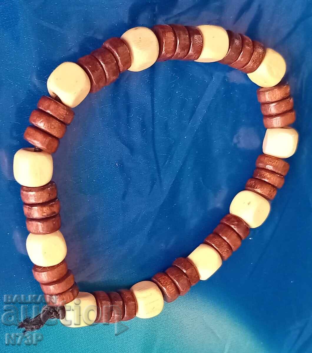 Livrarea GRIVNA. BIJUTERII Livrarea GRIVNA. BIJUTERII