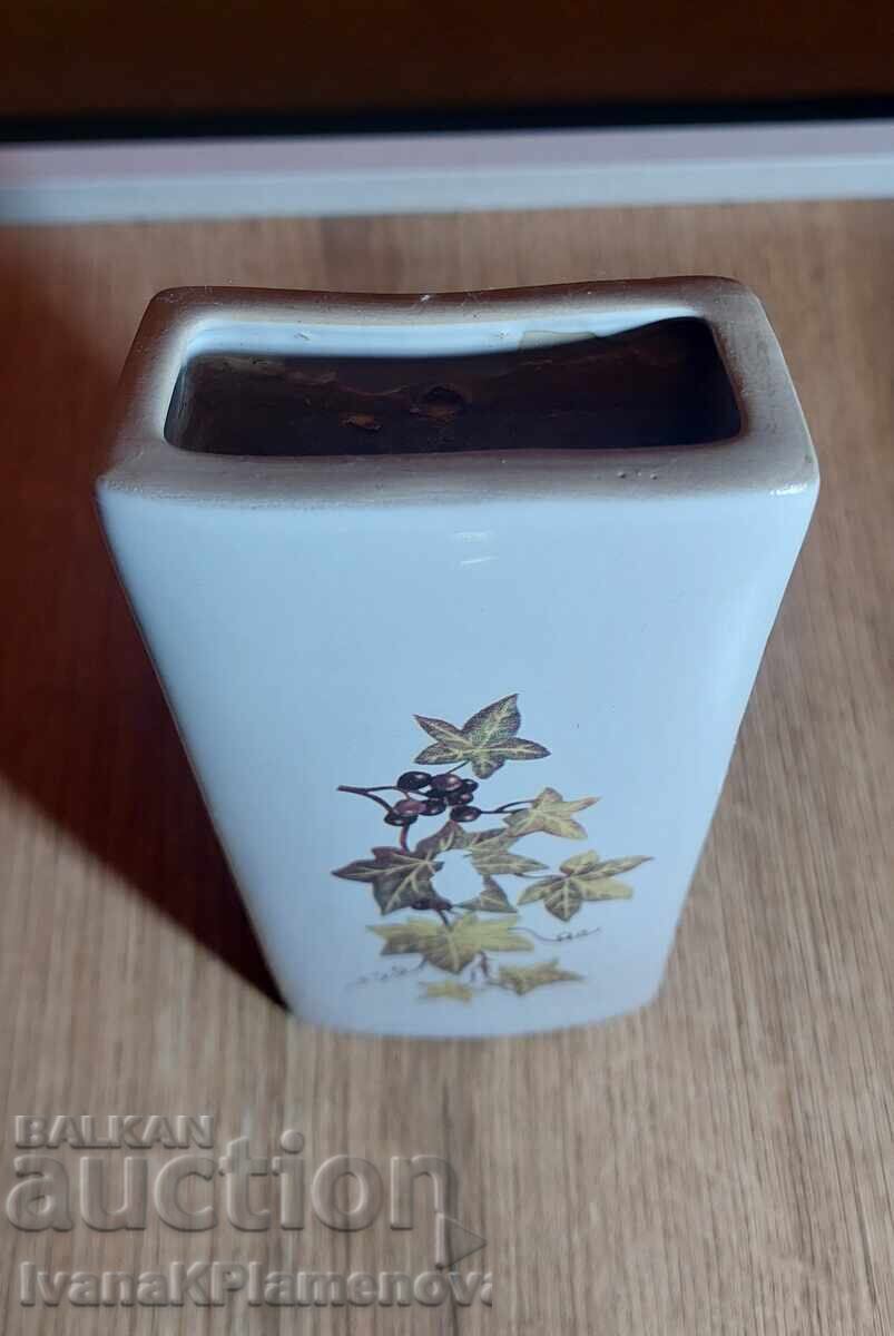 Livrarea Vază din porțelan de perete retro pentru cunoscători, excelentă Livrarea Vază din porțelan de perete retro pentru cunoscători, excelentă