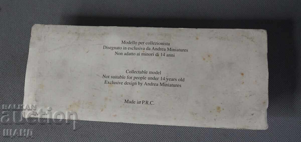 Аукцион Умален метален Модел на пушка CARABINA SPENCER с кутия 1860 Аукцион Умален метален Модел на пушка CARABINA SPENCER с кутия 1860