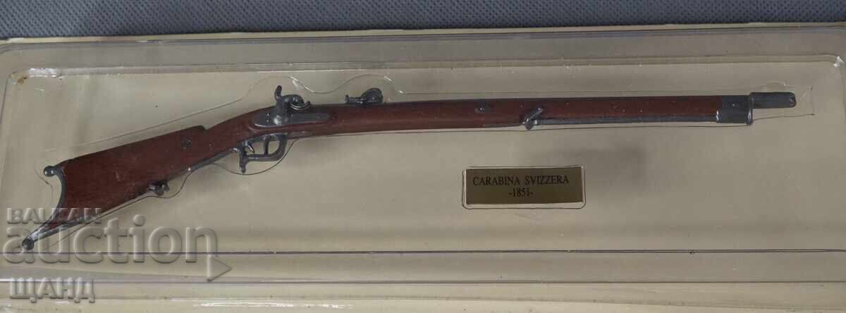 Умален метален Модел на пушка CARABINA SVIZZERA с кутия с цена 10.25 лв. | € 5.24