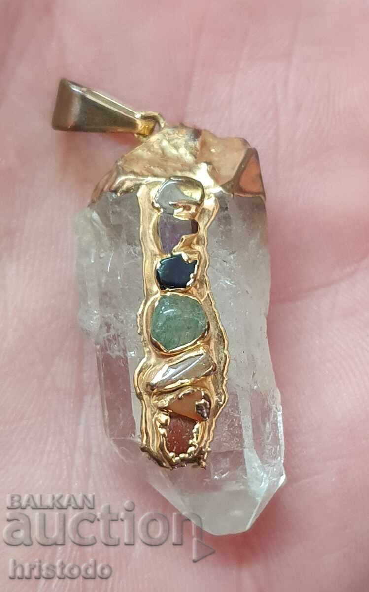 Medalion "Cristal de stâncă" Medalion "Cristal de stâncă"