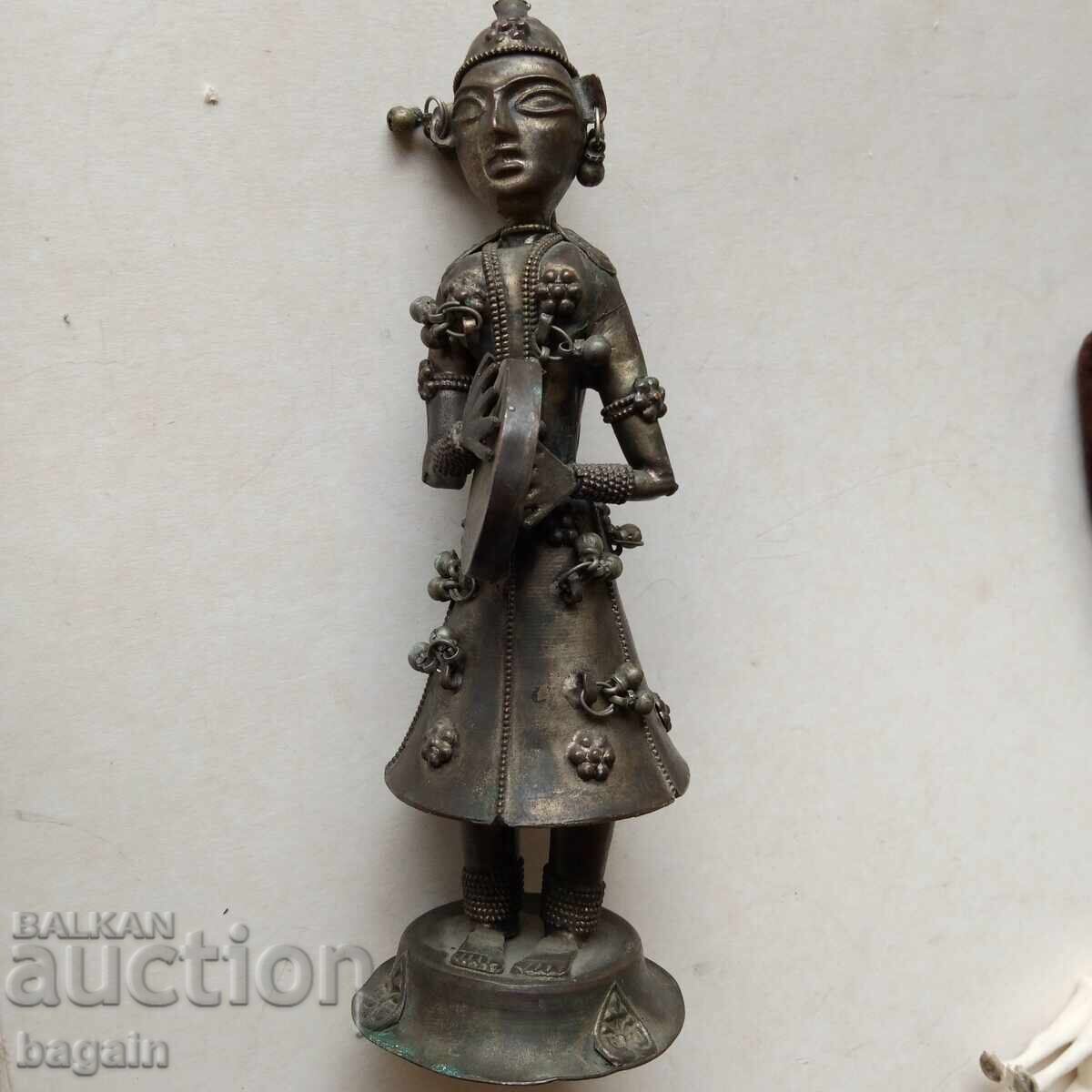 Χάλκινο άγαλμα σαμάνου