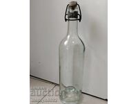 Μπουκάλι 1 λίτρου για λευκά κρασιά απαλλαγμένο από δασμούς Αδελφοί Ματζουνκόβι