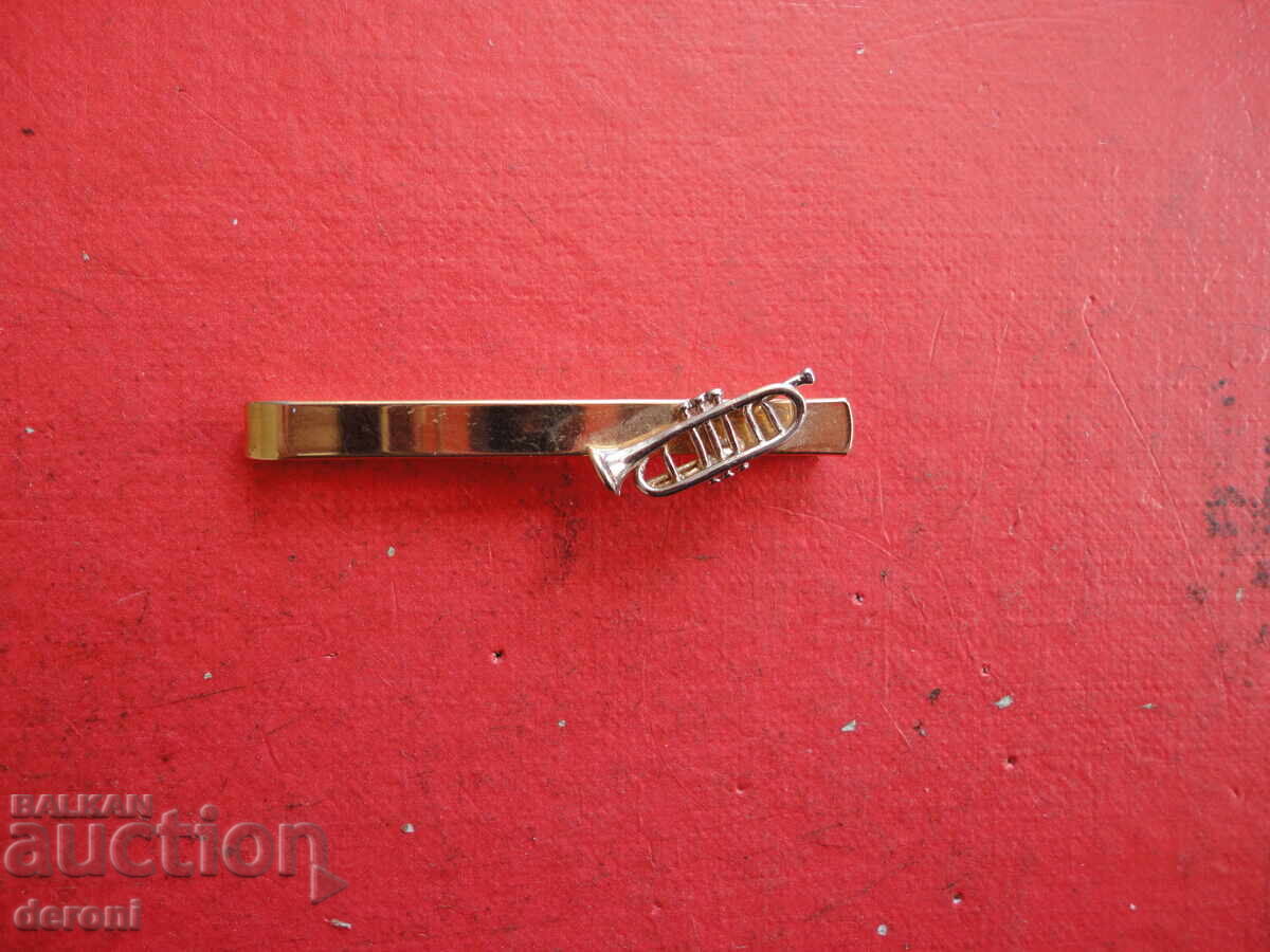 Επιχρυσωμένο κλιπ γραβάτας σωλήνα τρομπέτας με τιμή 15.00 BGN | € 7.67 Επιχρυσωμένο κλιπ γραβάτας σωλήνα τρομπέτας με τιμή 15.00 BGN | € 7.67